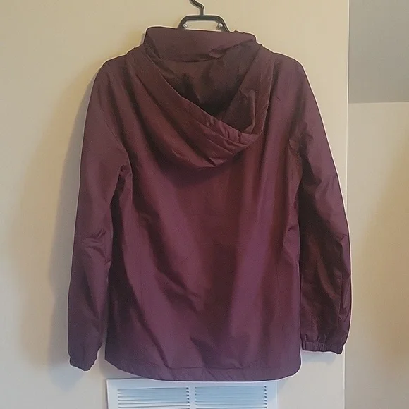 Soft Shell Jacket - Picture 2 of 8